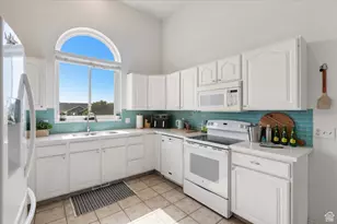 819 E 50 S, Pleasant Grove, UT 84062 - Photo 9