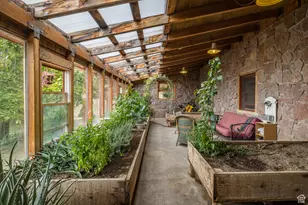 1095 S Montezuma Canyon Rd, Monticello, UT 84535 - Photo 7