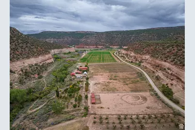 1095 S Montezuma Canyon Rd, Monticello, UT 84535 - Photo 101