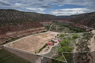 1095 S Montezuma Canyon Rd, Monticello, UT 84535 - Photo 3