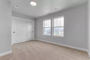 11339 S Offshore Wy, South Jordan, UT 84009 - Photo 13