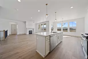 443 S McBride Dr, Grantsville, UT 84029 - Photo 5