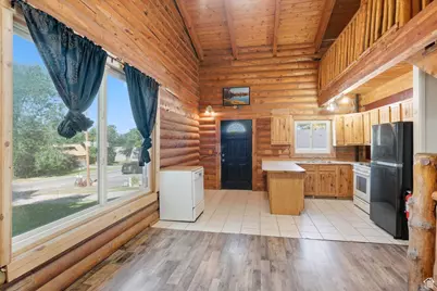 371 S 100 E, Richmond, UT 84333 - Photo 7