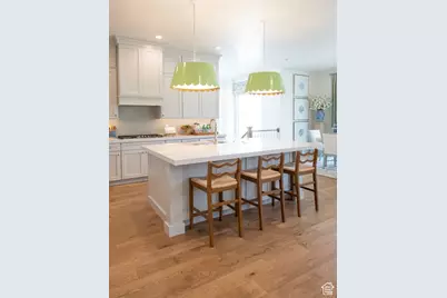 1963 E Charleston Ln, Holladay, UT 84121 - Photo 3