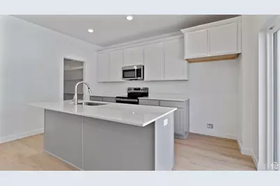 1459 N 1875 W #166, Layton, UT 84041 - Photo 11