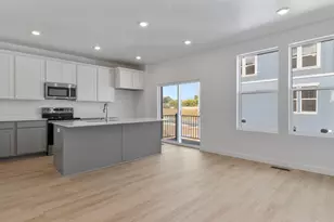 1459 N 1875 W, Layton, UT 84041 - Photo 9