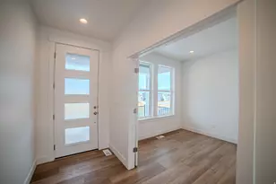 1057 W Fremont St, Saratoga Springs, UT 84045 - Photo 3