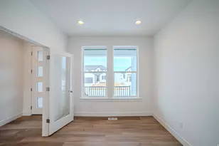 1057 W Fremont St, Saratoga Springs, UT 84045 - Photo 5