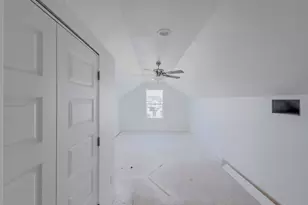 1057 W Fremont St, Saratoga Springs, UT 84045 - Photo 9