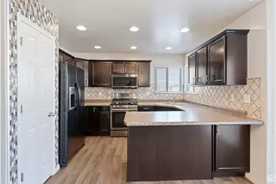 3166 W 5625 S, Roy, UT 84067 - Photo 13