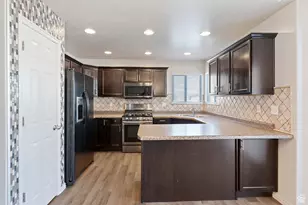 3166 W 5625 S, Roy, UT 84067 - Photo 13