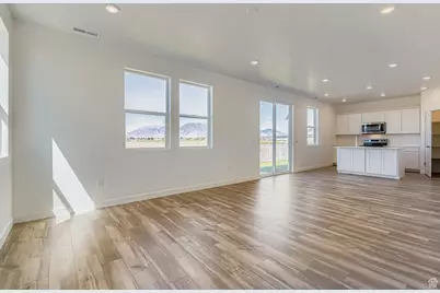816 W 1710 N, Salem, UT 84653 - Photo 3