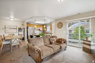 164 E Spencer Peak Way, Draper, UT 84020 - Photo 3