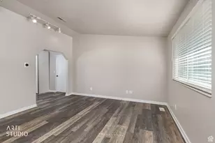 916 W 2025 S, Woods Cross, UT 84087 - Photo 7