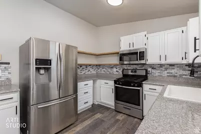 916 W 2025 S, Woods Cross, UT 84087 - Photo 9