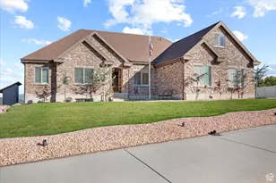 51 E Magellan Ln, Elk Ridge, UT 84651 - Photo 3