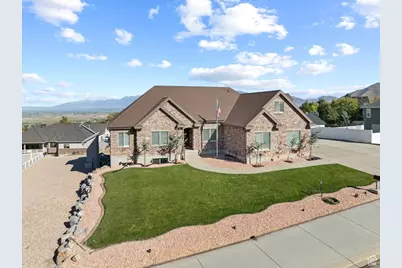 51 E Magellan Ln, Elk Ridge, UT 84651 - Photo 57