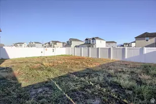 3215 N Saddlebrook Ln W, Plain City, UT 84404 - Photo 25