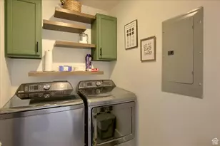 3215 N Saddlebrook Ln W, Plain City, UT 84404 - Photo 19