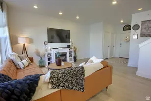 3215 N Saddlebrook Ln W, Plain City, UT 84404 - Photo 5