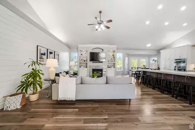 587 E Corner Canyon Dr, Draper, UT 84020 - Photo 7