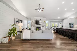 587 E Corner Canyon Dr, Draper, UT 84020 - Photo 7