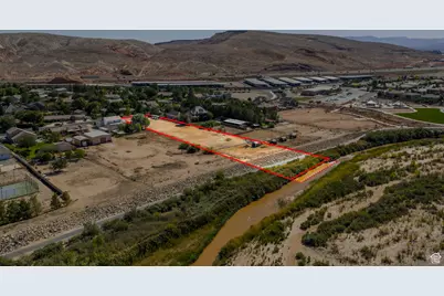 3752 Sugar Leo Rd, Bloomington, UT 84790 - Photo 1