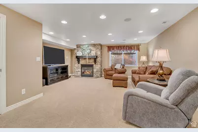 47 N 1750 W, West Point, UT 84015 - Photo 31