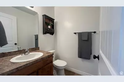 1161 W Lancelot Ln, West Haven, UT 84401 - Photo 9
