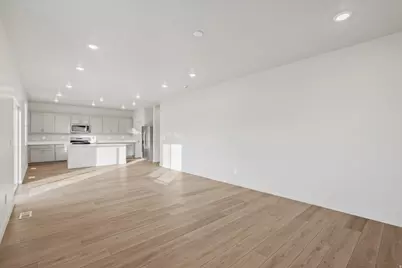 931 N 160 E #11, Santaquin, UT 84655 - Photo 11