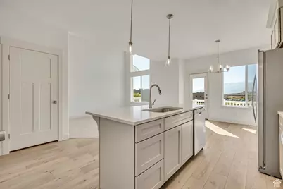 1027 W Coral Charm Way, Saratoga Springs, UT 84045 - Photo 11