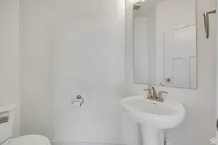 1027 W Coral Charm Wy, Saratoga Springs, UT 84045 - Photo 35