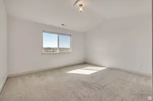 1027 W Coral Charm Wy, Saratoga Springs, UT 84045 - Photo 23