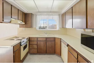 856 E 5575 S, Ogden, UT 84405 - Photo 7