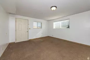 195 N 800 E, Hyrum, UT 84319 - Photo 13