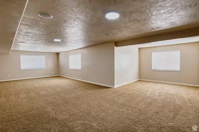 916 S 1760 W, Syracuse, UT 84075 - Photo 19