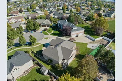 916 S 1760 W, Syracuse, UT 84075 - Photo 31