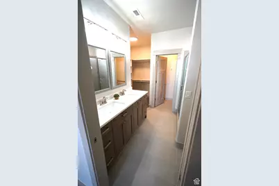 759 W Fox Dr, Pleasant View, UT 84414 - Photo 11