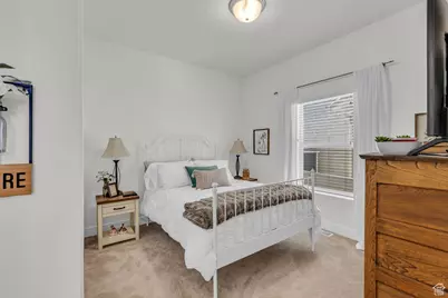 447 W June Dr, Kaysville, UT 84037 - Photo 5