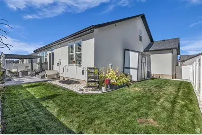 447 W June Dr, Kaysville, UT 84037 - Photo 37