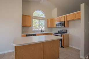 7288 S Comet Hill Cir W, West Jordan, UT 84081 - Photo 9