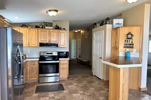 1453 N Trapper Loop, Garden City, UT 84028 - Photo 15