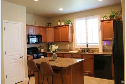 6842 Bigelow Dr, Stansbury Park, UT 84074 - Photo 5