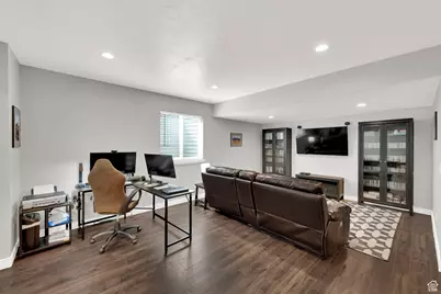 94 E Broxburn Way, Tooele, UT 84074 - Photo 33