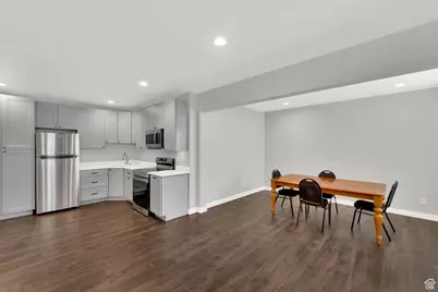 94 E Broxburn Way, Tooele, UT 84074 - Photo 31