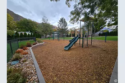 1025 N 300 W #1, Springville, UT 84663 - Photo 31