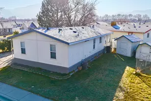 1025 N 300 W, Springville, UT 84663 - Photo 25