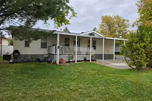 1025 N 300 W, Springville, UT 84663 - Photo 3