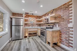 1097 W 850 S, Clearfield, UT 84015 - Photo 33