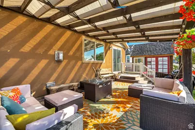 1097 W 850 S, Clearfield, UT 84015 - Photo 9